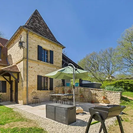 Jolie Maison Avec Jacuzzi Pour 8 Personnes Holiday home