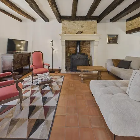 Jolie Maison Avec Jacuzzi Pour 8 Personnes Holiday home *
